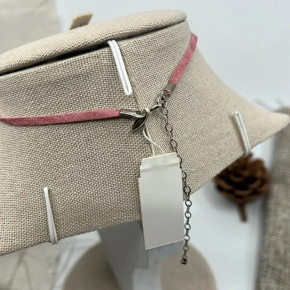 Elegant Pink Necklace with 925 Sterling Silver Teardrop Pendant - 16" - Picture 5 of 14